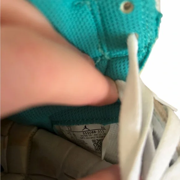 Air Jordan retro 1 turbo green mens shoes size 12 - Picture 6 of 6